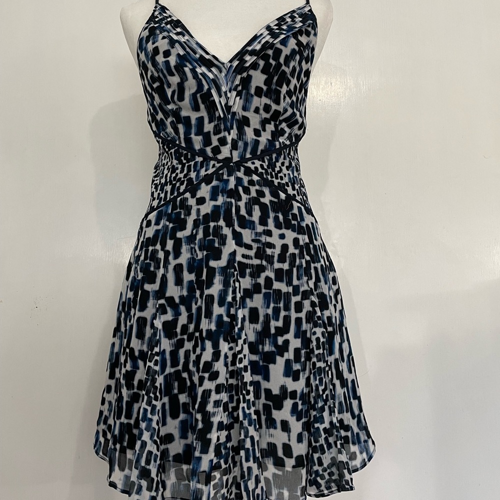 ✅Brand New with tag - Reiss Sexy Dress
